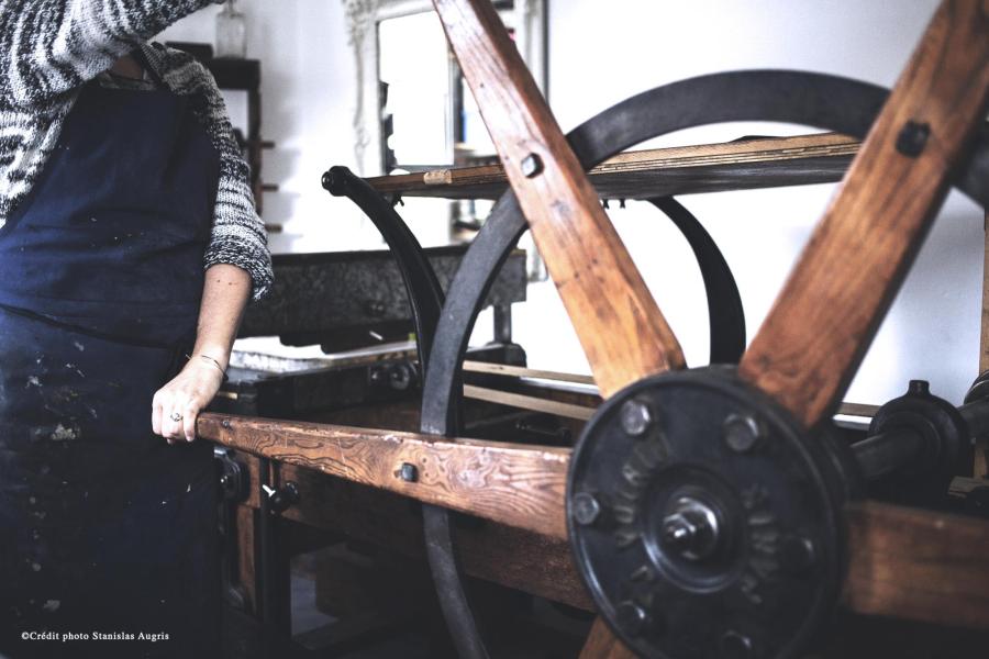 Presse, formation lithographie, Cora Texier.